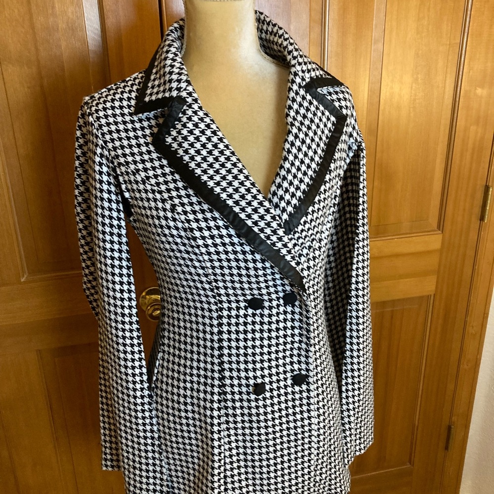 NWT, Lavishly Paris Women’s Designer Houndstooth Cloak Style Blazer. - Picture 9 of 16